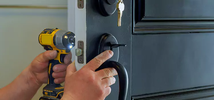 Commercial Door Lock Installation South Elgin