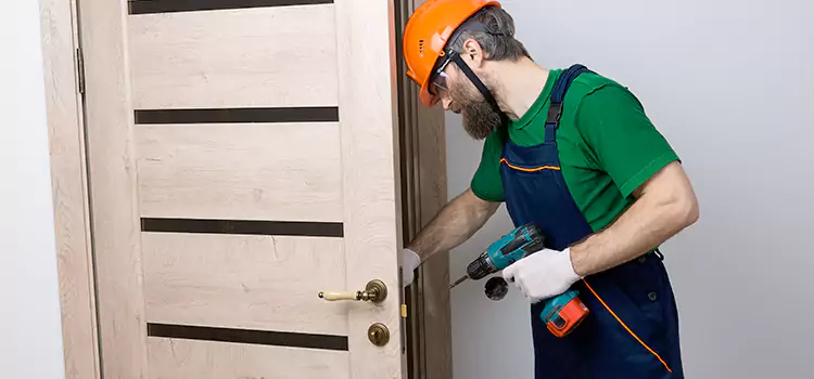 Replace Internal Door Handle with Lock South Elgin